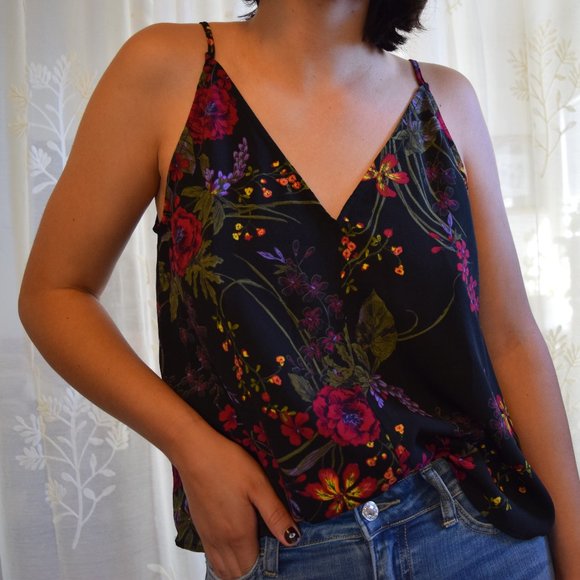 BP Floral Tank - Picture 4 of 6